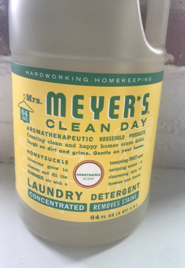 Mrs. Meyer's Laundry Detergent - honeysuckle 64oz