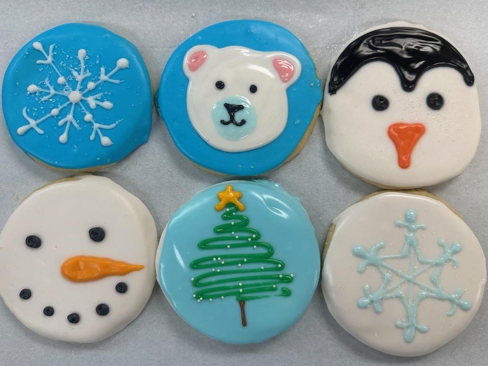 Winter Decorated - Half Dozen (6)