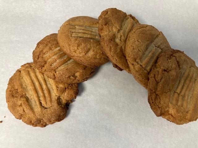 Peanut Butter Cookie - Half Dozen (6)