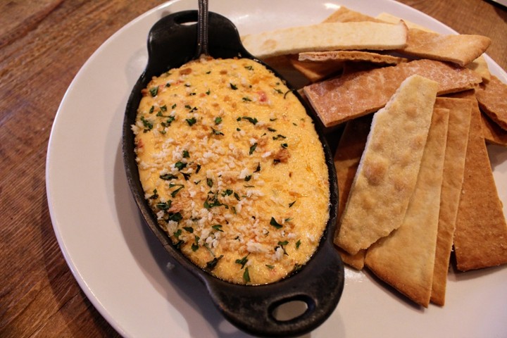 SMOKED GOUDA PIMENTO DIP