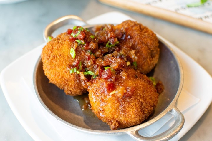 Chipotle Mac & Cheese Bites