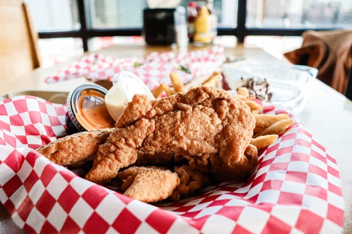 Kid's Crispy Chicken Tenders