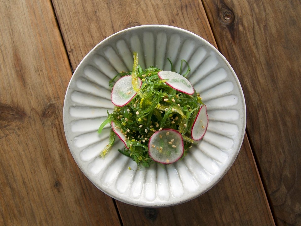 Kukiwakame Salad (Seaweed salad)