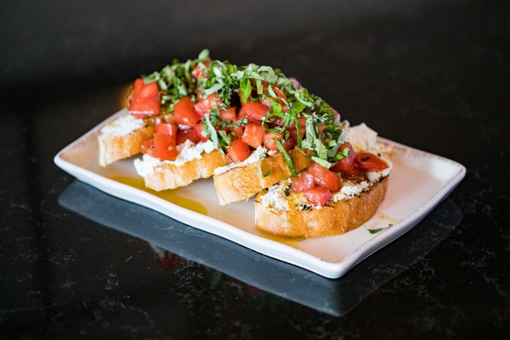 Tomato Bruschetta*