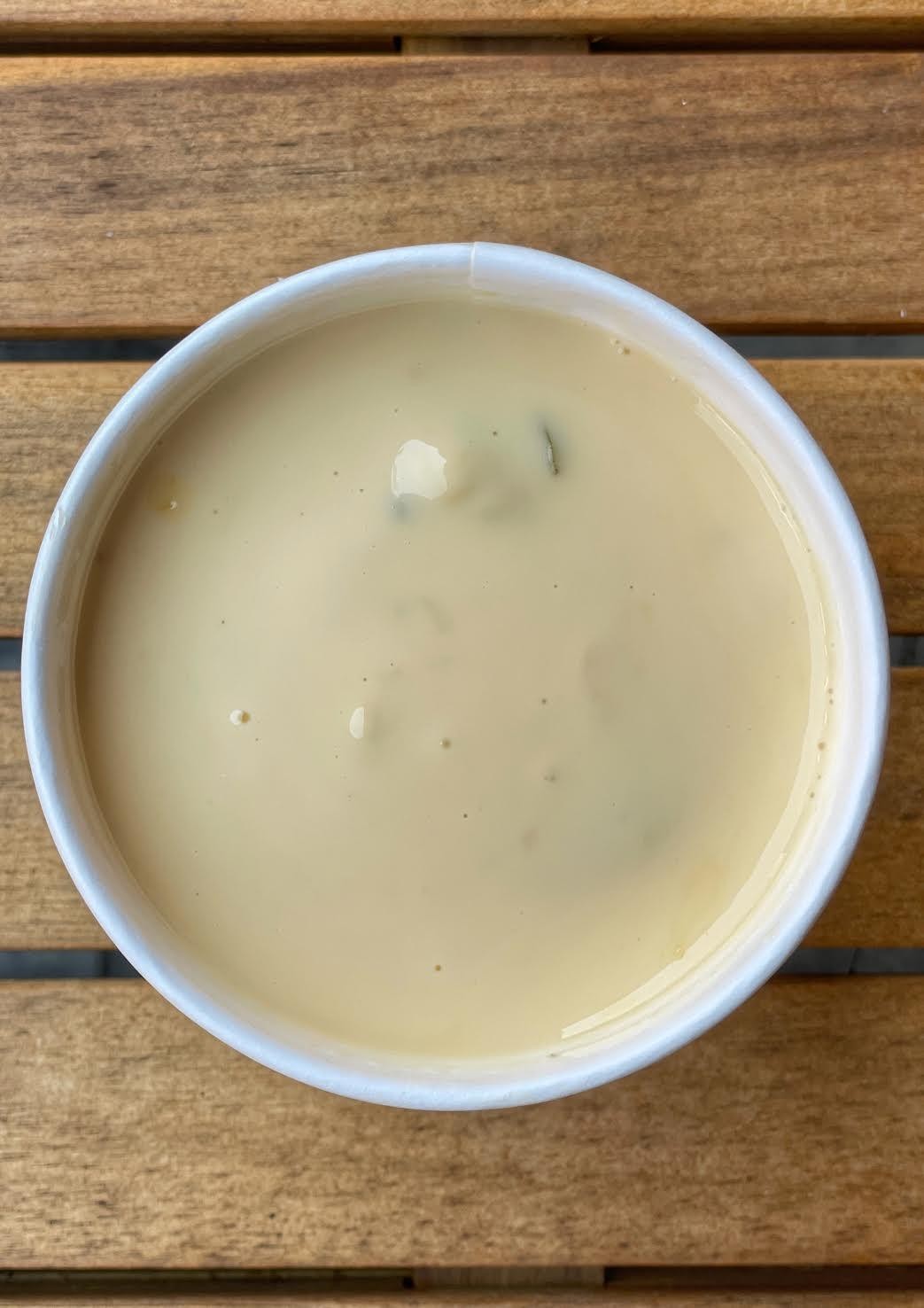 Large Queso 8 oz