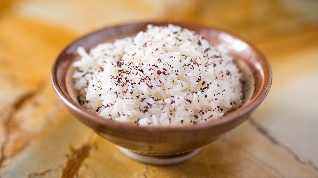 Steamed Japanese Rice with Sesame