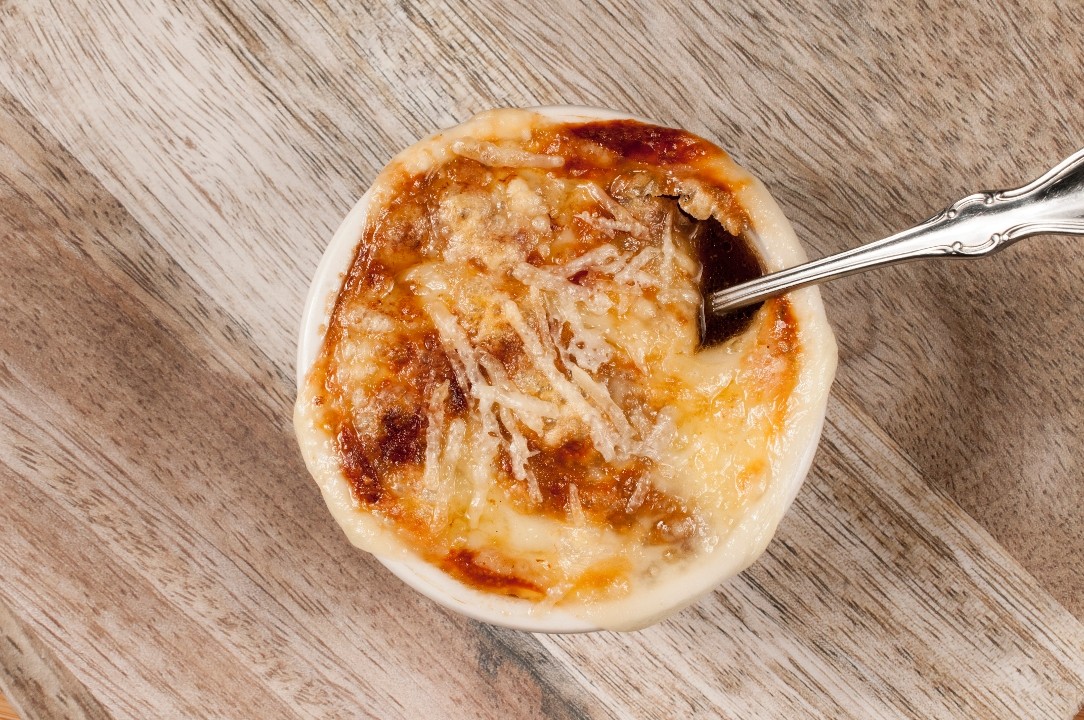 French onion soup - bowl
