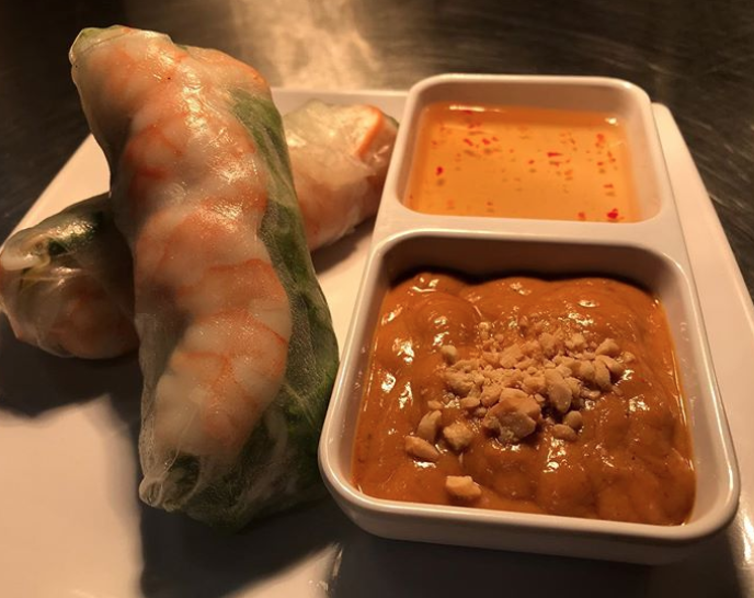 Vietnamese Fresh Rolls (2 pieces)