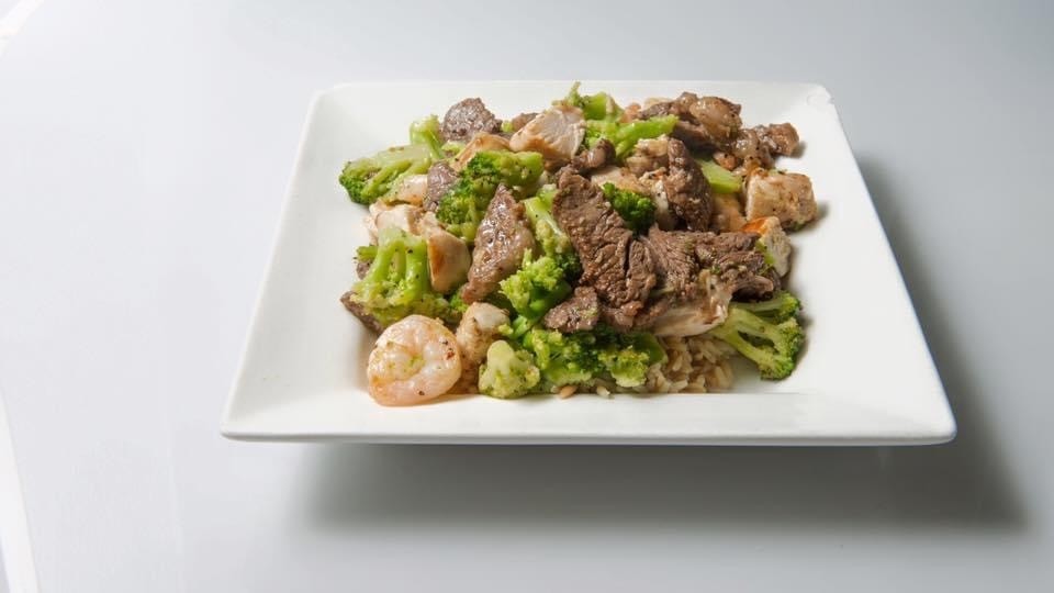 Ribeye steak shrimp chicken Broccoli Stir Fry