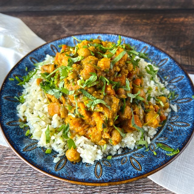 Garbanzo Bean Curry & Rice