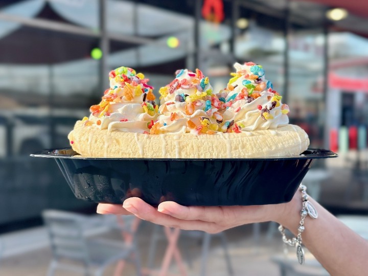 Fruity Pebbles Banana Split