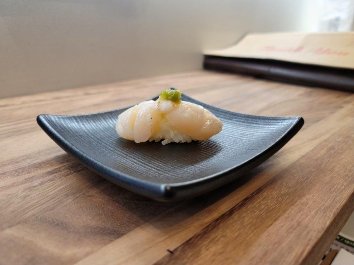 NI7-JAPANESE SCALLOP