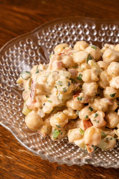 Chipotle Chickpea Salad