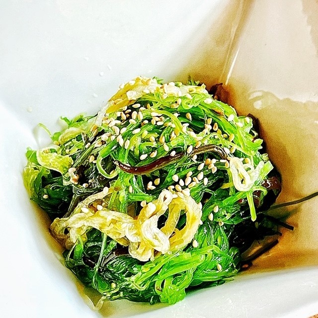 SEAWEED SALAD