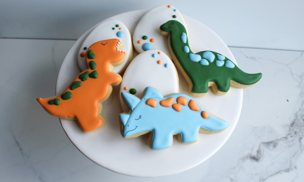 Dinosaur Royal Iced Cookie Set (Dozen)