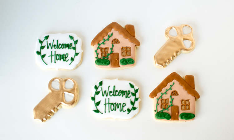 Welcome Home Royal Iced Cookie Set (Dozen)