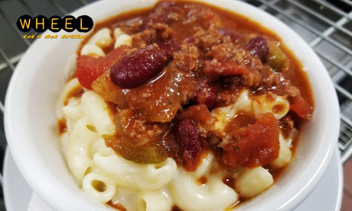 Chili Mac and Cheese Bowl