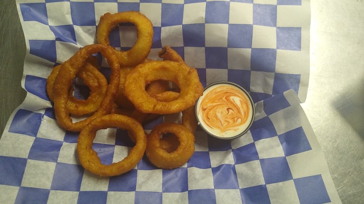 Onion Rings (8)