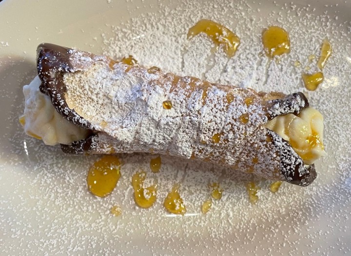 CANNOLI