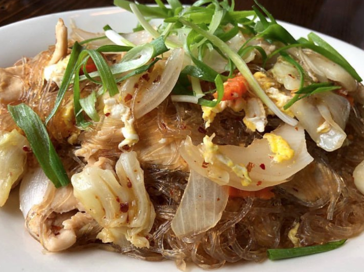 N7 Pad Woon Sen (Cellophane Noodle Stir Fry)