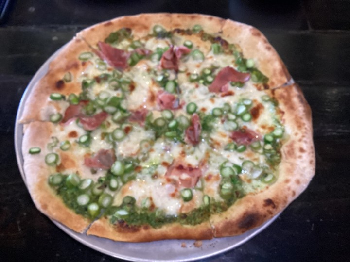 Asparagus Pizza