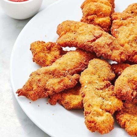 Kids Chicken Strips and Cookie