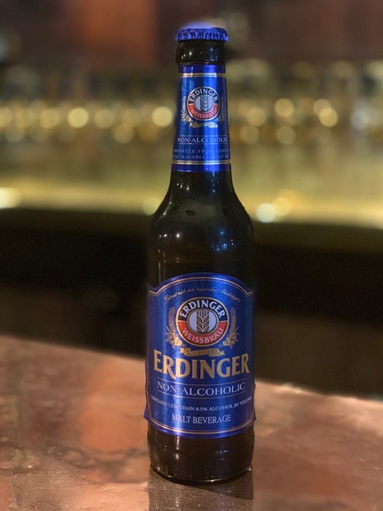 Erdinger - Weissbier - Non Alcoholic Beer (Must be 21+ to Purchase)