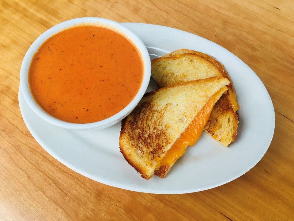 Grilled Cheese & Tomato Basil Bisque
