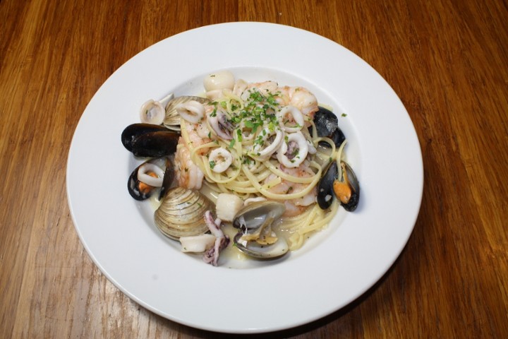 Linguine Frutti di Mare(Pescatore)