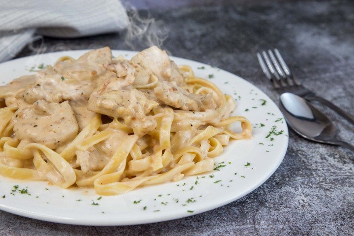 FETTUCCINE ALFREDO