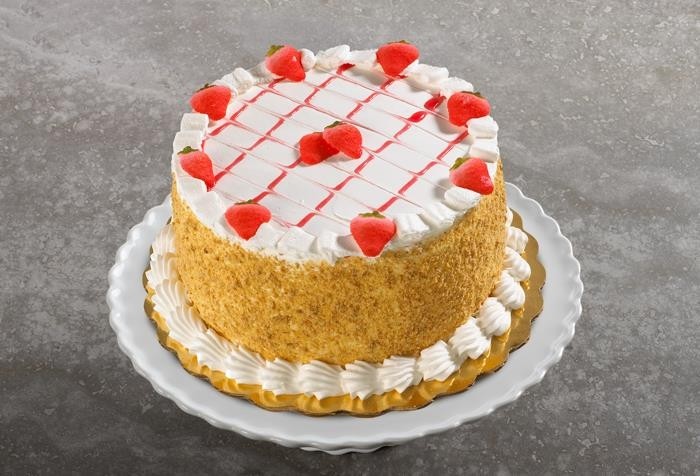 Strawberry Torte Ice Cream Cake 6 inch
