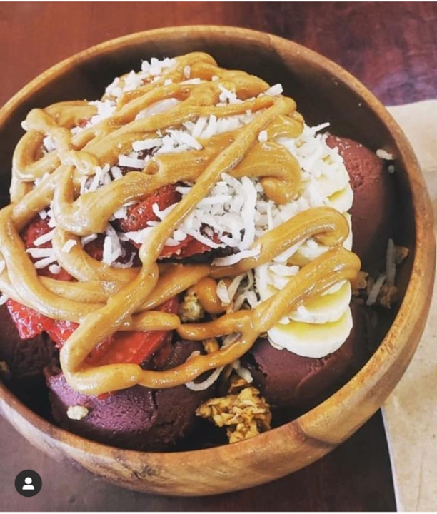 Peanut Butter Acai Bowl