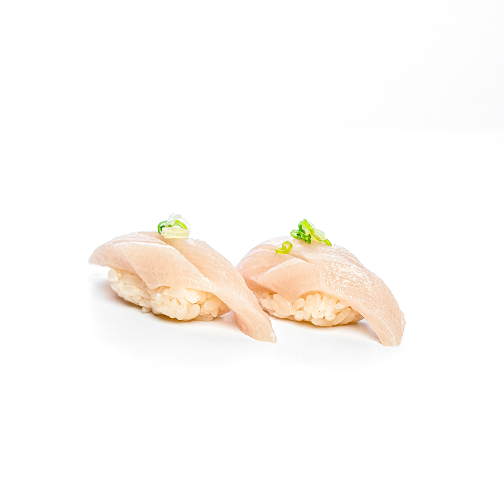 Hamachi (yellowtail) Nigiri set (2)