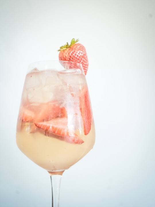 Strawberry Sparkling Lemonade