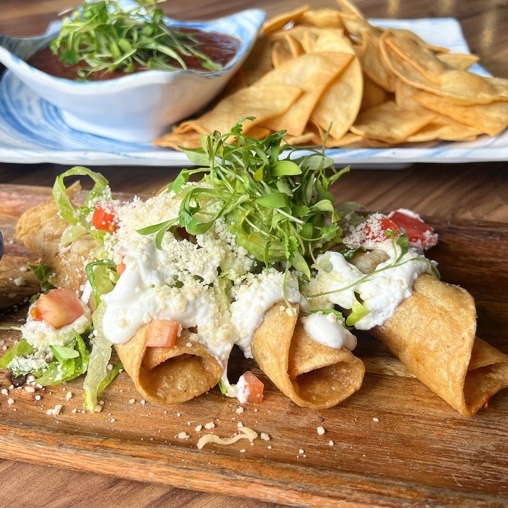 Seafood Flautas