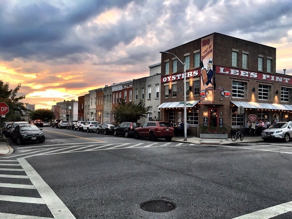 Lee's Pint and Shell