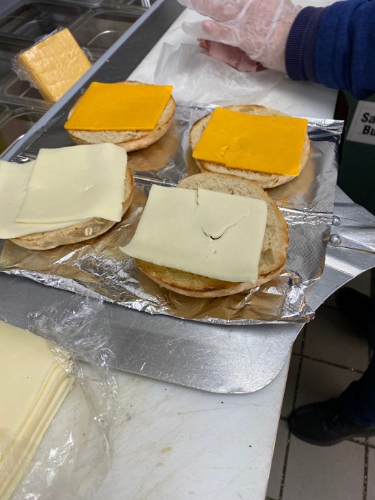 Cheese Melt (4 Slices)