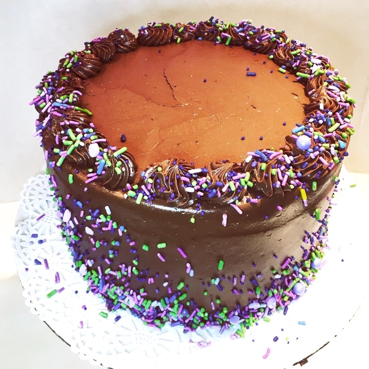 Vanilla Cake - Chocolate Frosting