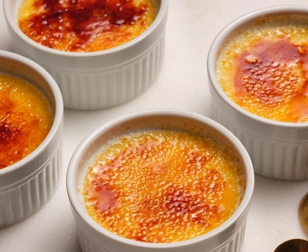 Creme Brulee (sold per 1/2 dozen)