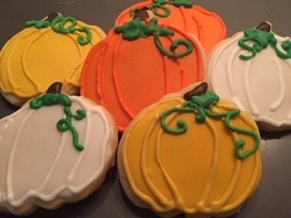 Decorated Cookies In Cello Bags  (per doz)