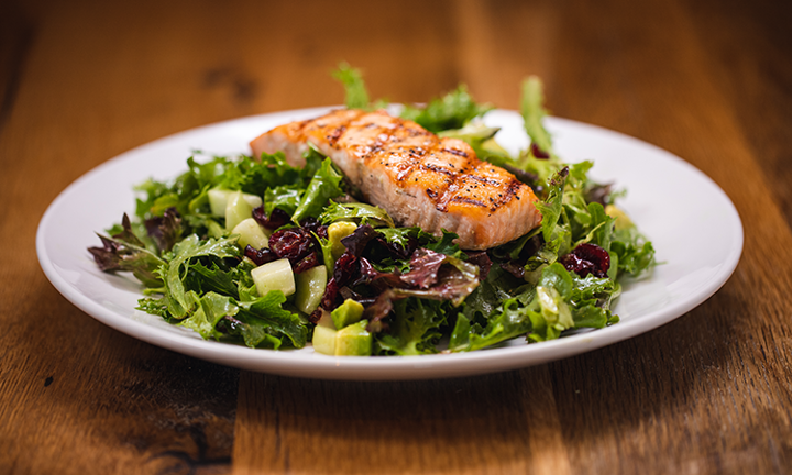 Gluten-free Grilled Salmon Salad