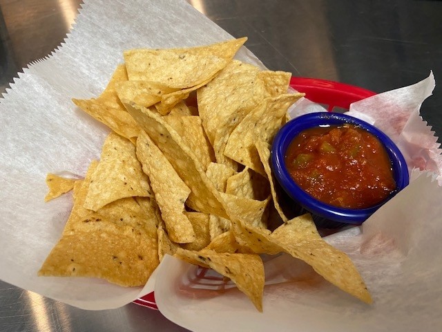 Small Chips & Salsa