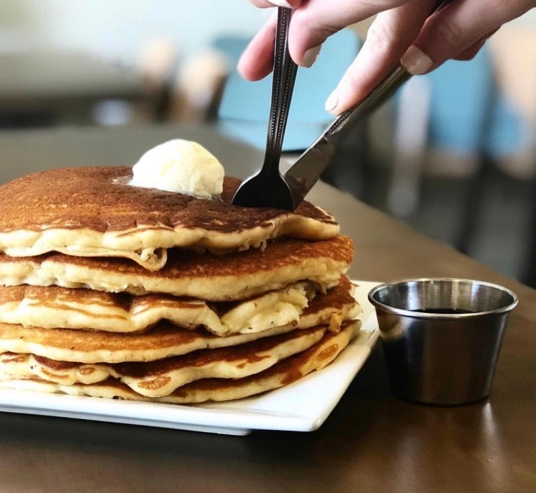 2 Pancakes (Short Stack)