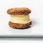 Ginger Molasses Cheesecake Sandwich