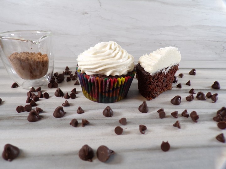 Classic Chocolate Cupcakes