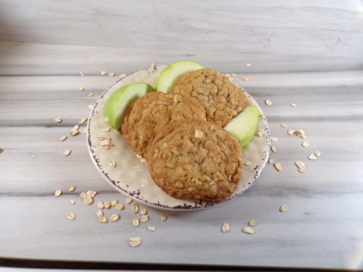 Apple Pie Oat Cookie Box