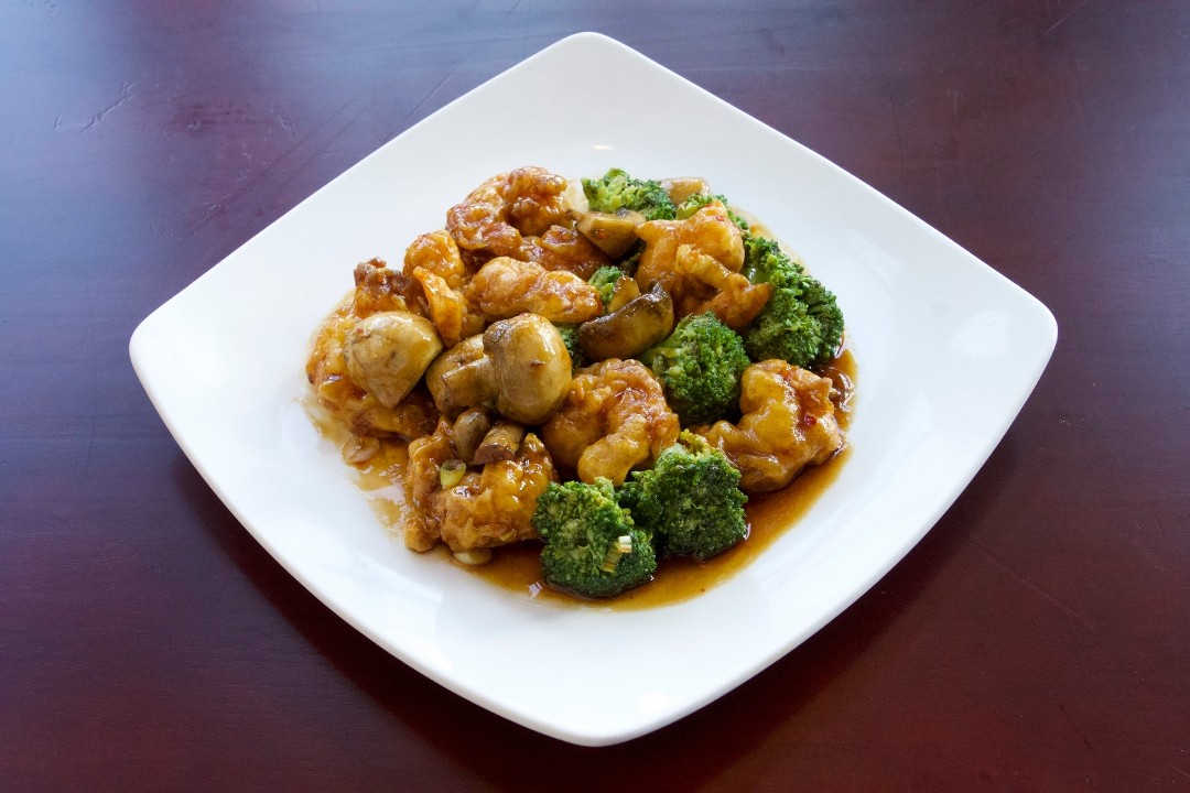 L- crispy shrimp and broccoli