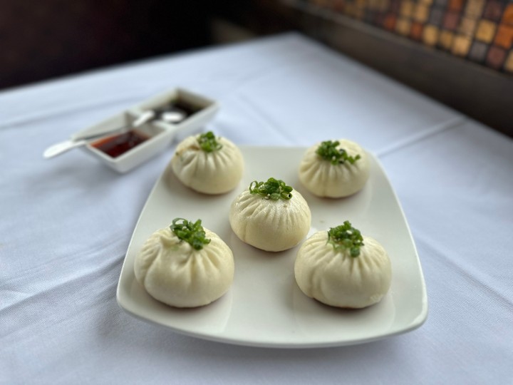 pan-fried pork bao buns