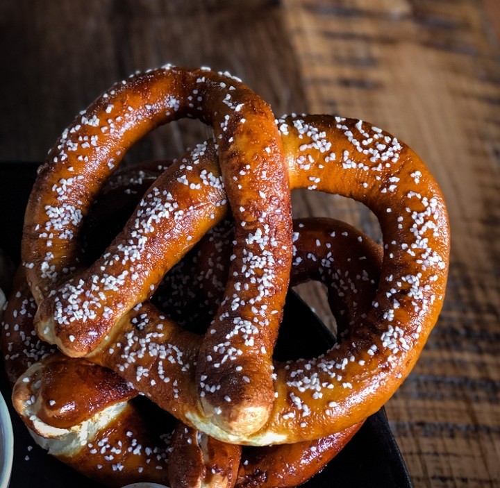 Victory Pretzel