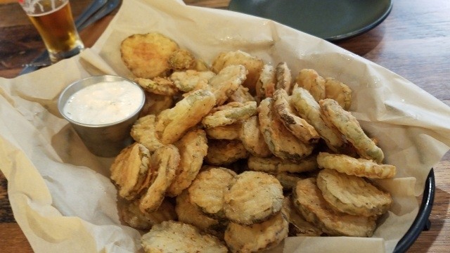 Classic Fried Pickles